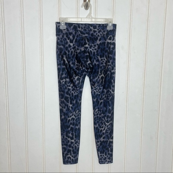 Koral Drive Cheetara Leggings, Blue Cheetah Print 215 - Picture 6 of 8